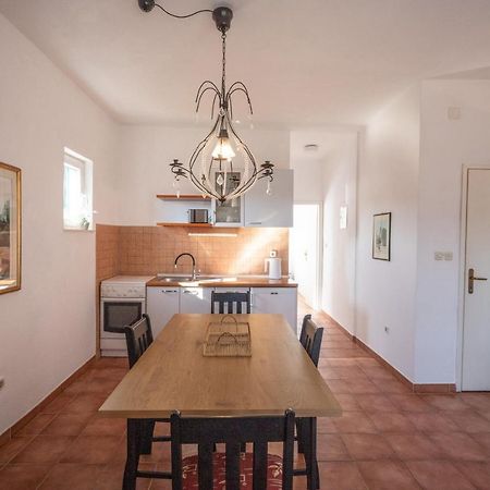 Apartment Mango Вінішчє Екстер'єр фото