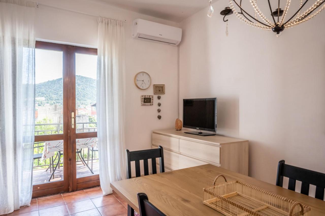 Apartment Mango Вінішчє Екстер'єр фото